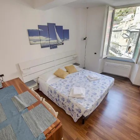 Apartment 294 - Il Mare Finestra - Vista Mare E Spiaggia, Nel Cuore Di E Delle Cinque Terre *